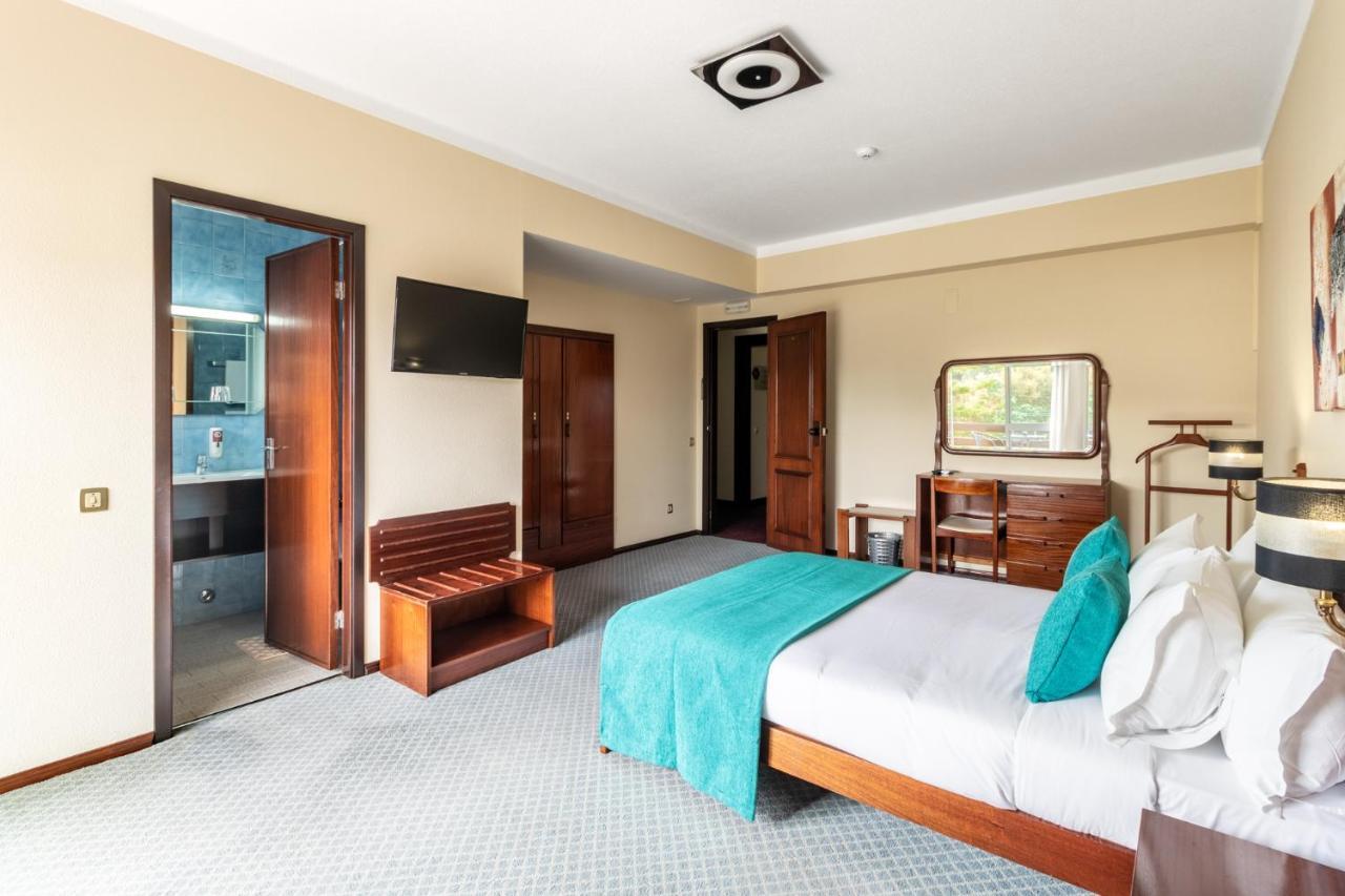 Hotel Colmeia Monte Real Luaran gambar