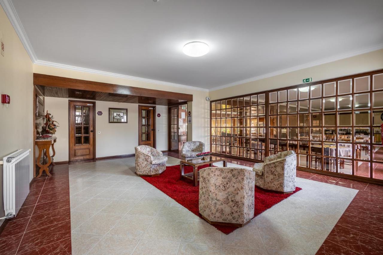 Hotel Colmeia Monte Real Luaran gambar
